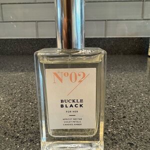 Buckle Black No. 02 Perfume